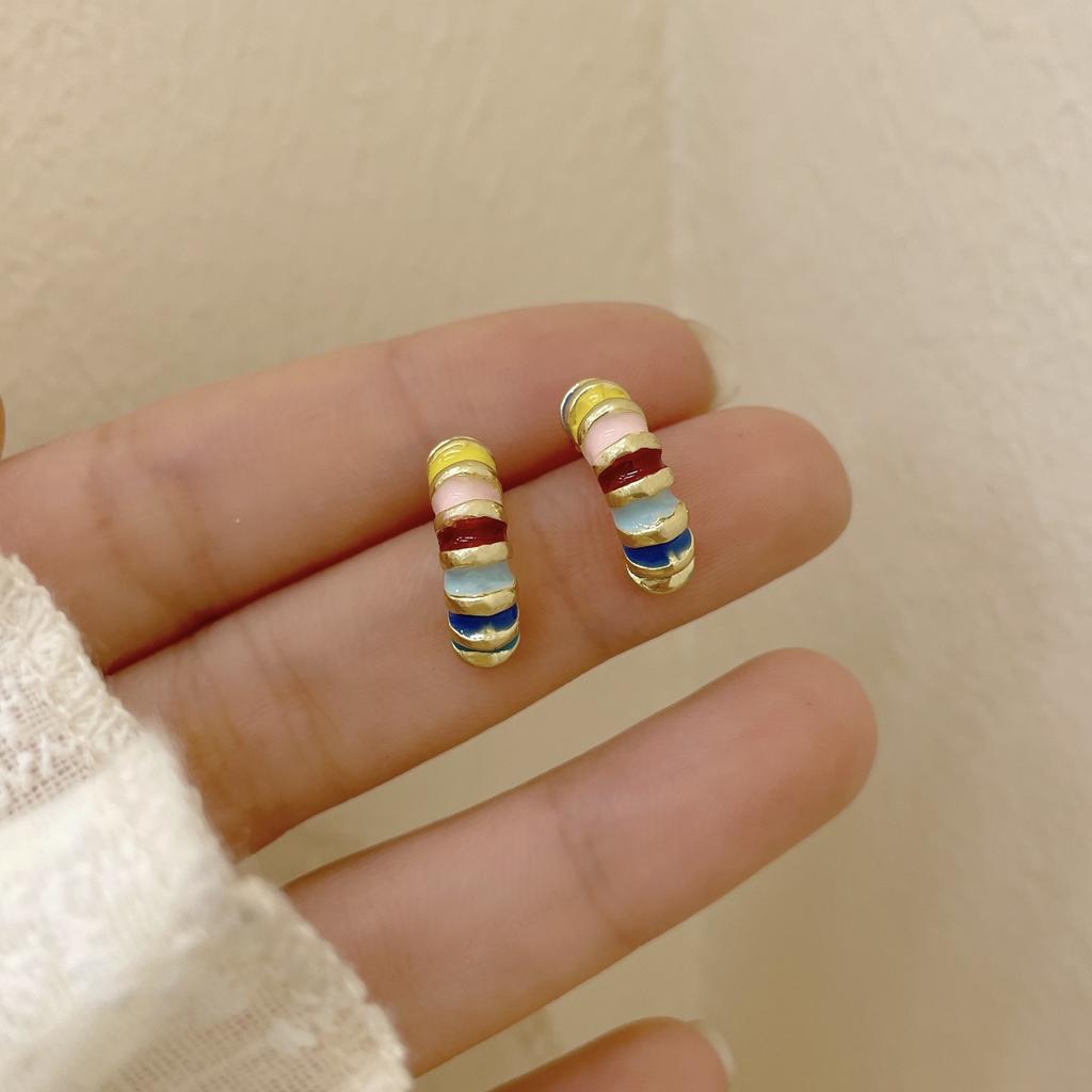 Pinkdudu Brincos de pino em forma de C em arco-íris fofos de desenho animado, brincos geométricos multicoloridos românticos para mulheres, joias PD1412