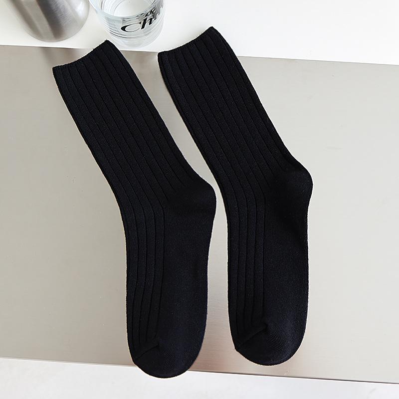 

Women s Japanese Style Mid-Calf Double-Needle Combed Cotton Socks - Autumn/Winter Breathable Versatile Solid Color One Size