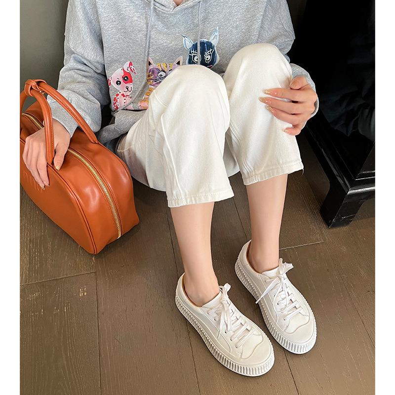 Muffins inside and out, leather vintage platform white shoes, women's small height increased lace-ups, versatile board shoes, casual biscuit shoes