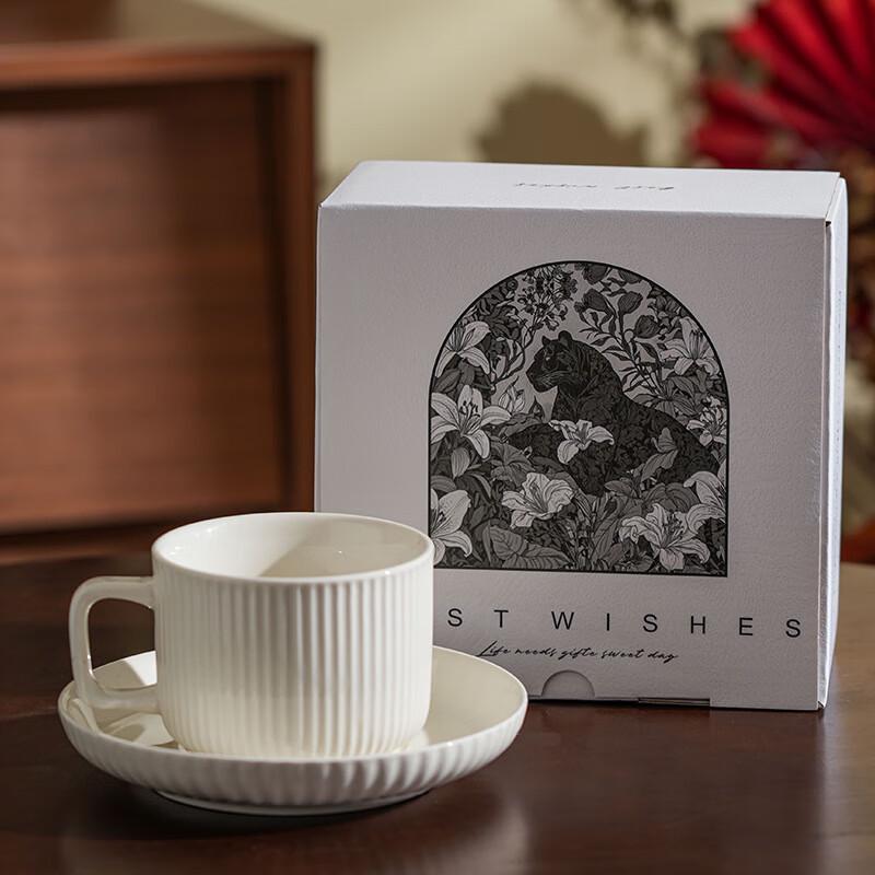 

Sumlee Nordic Striped Ceramic Coffee Cup & Saucer Gift Set