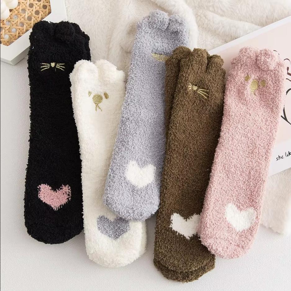 5 párů Kawaii roztomilých květinových 3D texturovaných kotníkových ponožek - Tenké ponožky nízkého střihu ve vintage stylu pro ženy