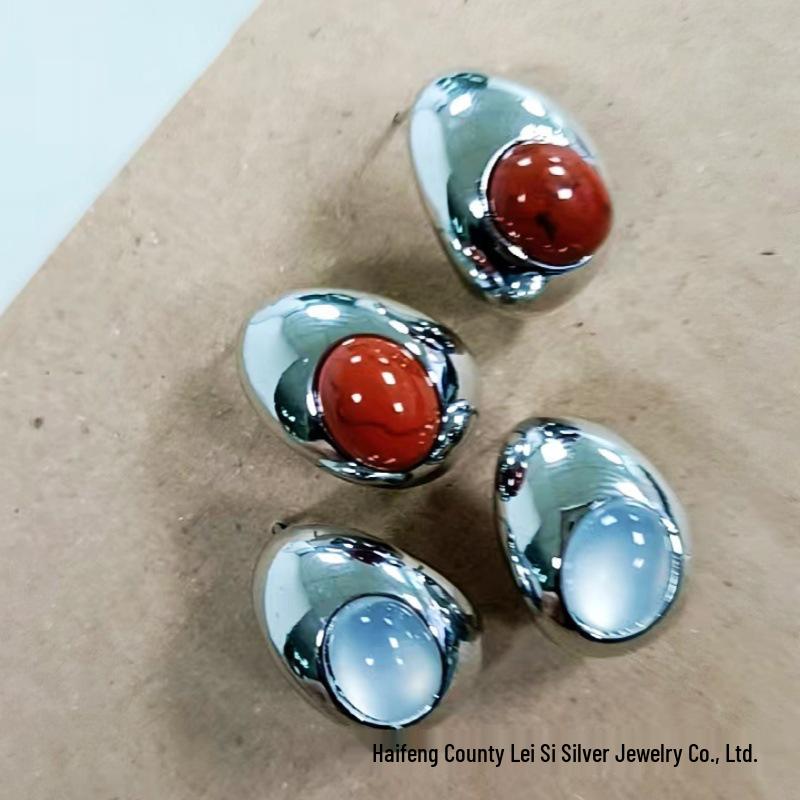 

Шикарные серьги-пусеты Doudou с круглым камнем-бобом: Этнический стиль женской бижутерии кирпич красный