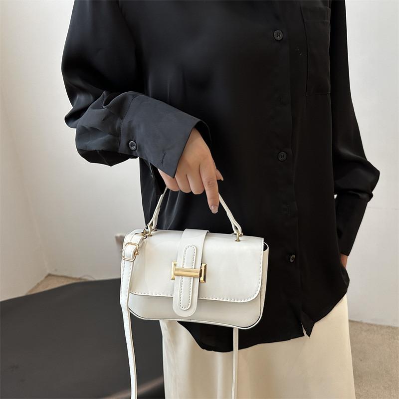 Fashionable And Unique Pu Leather Shoulder Crossbody Bag With Modern Aesthetic Design