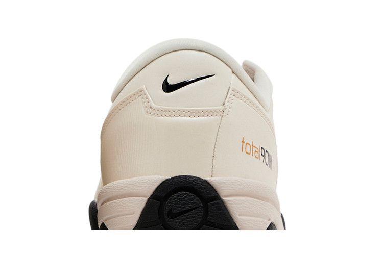 Nike Total 90 3 SP Light Orewood Brown