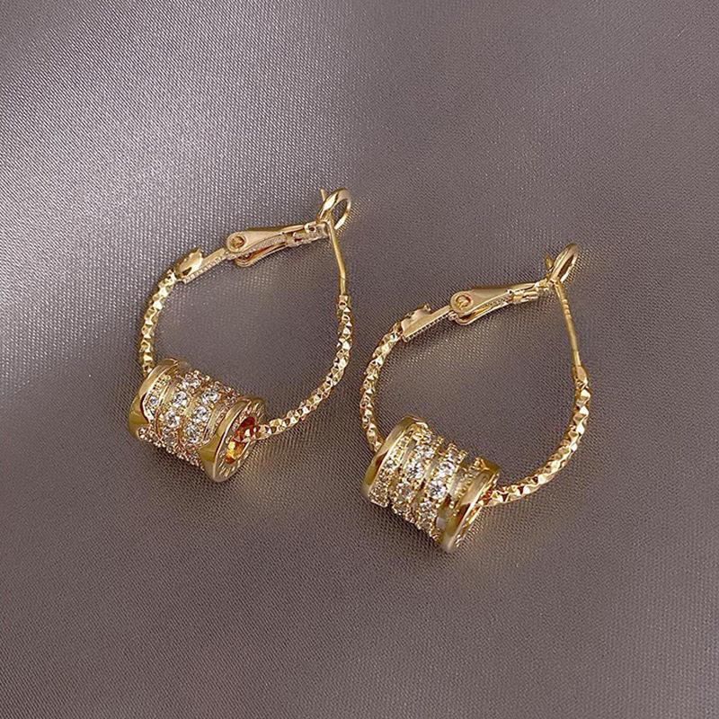 Silver needle zircon round twist winding pendant earrings European and American retro earrings light luxury high-end earrings women
