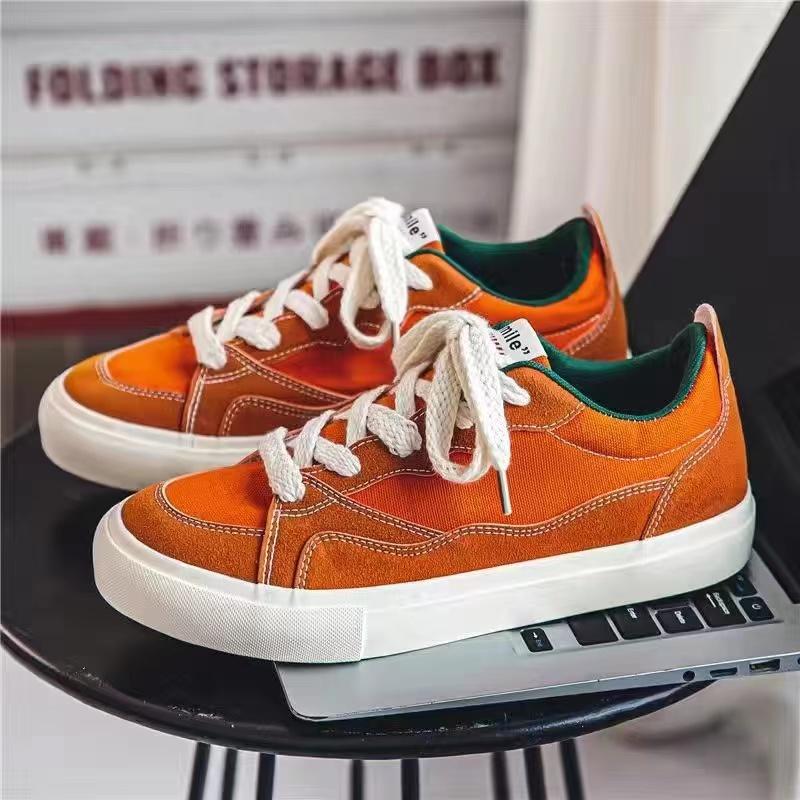 Korean Casual Canvas Shoes Men Thick Bottom Lace Up Sneakers Suede Leather Skateboard Shoes Trend Retro Designer Sneakers Male