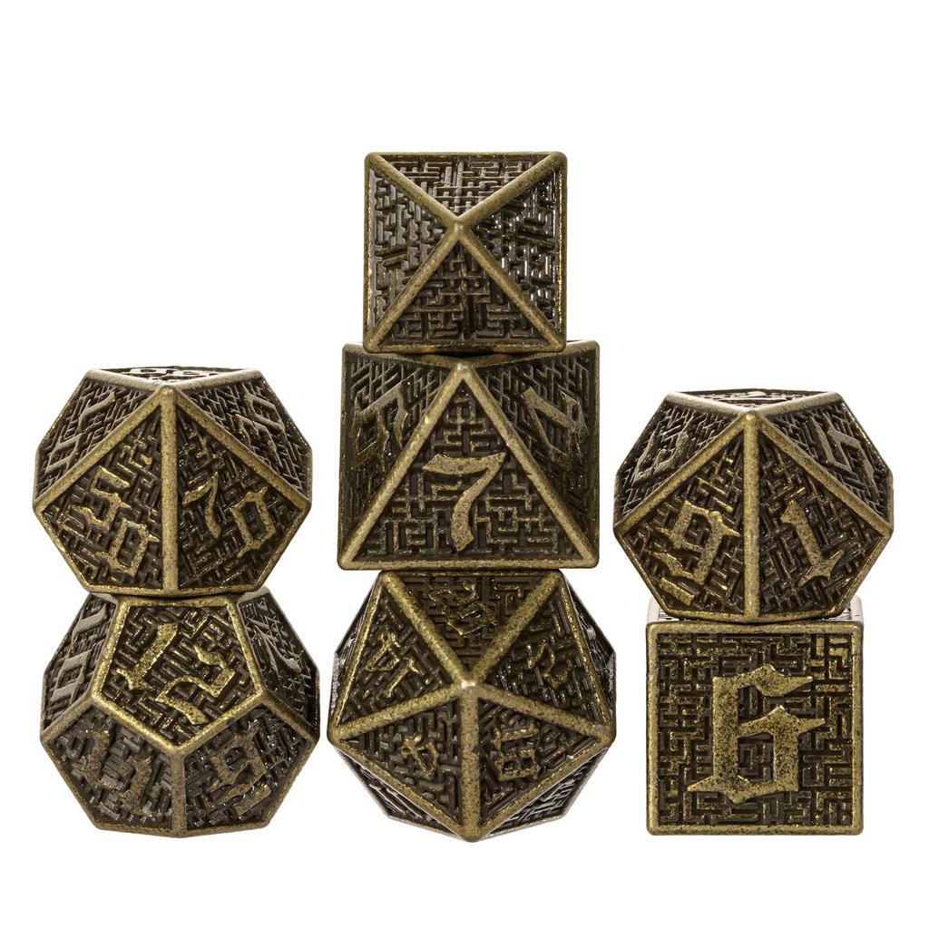 Cusdie DND Labyrinth Metallwürfel Massiv D4-D20 Polyederwürfel Set mit einzigartigem D4 für Rollenspiel Pathfinder Brettspiele TRPG