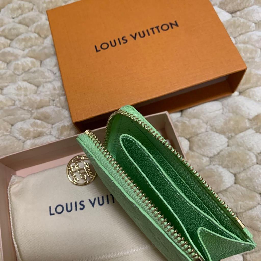 Used LOUIS VUITTON Portefeuille Noah Compact