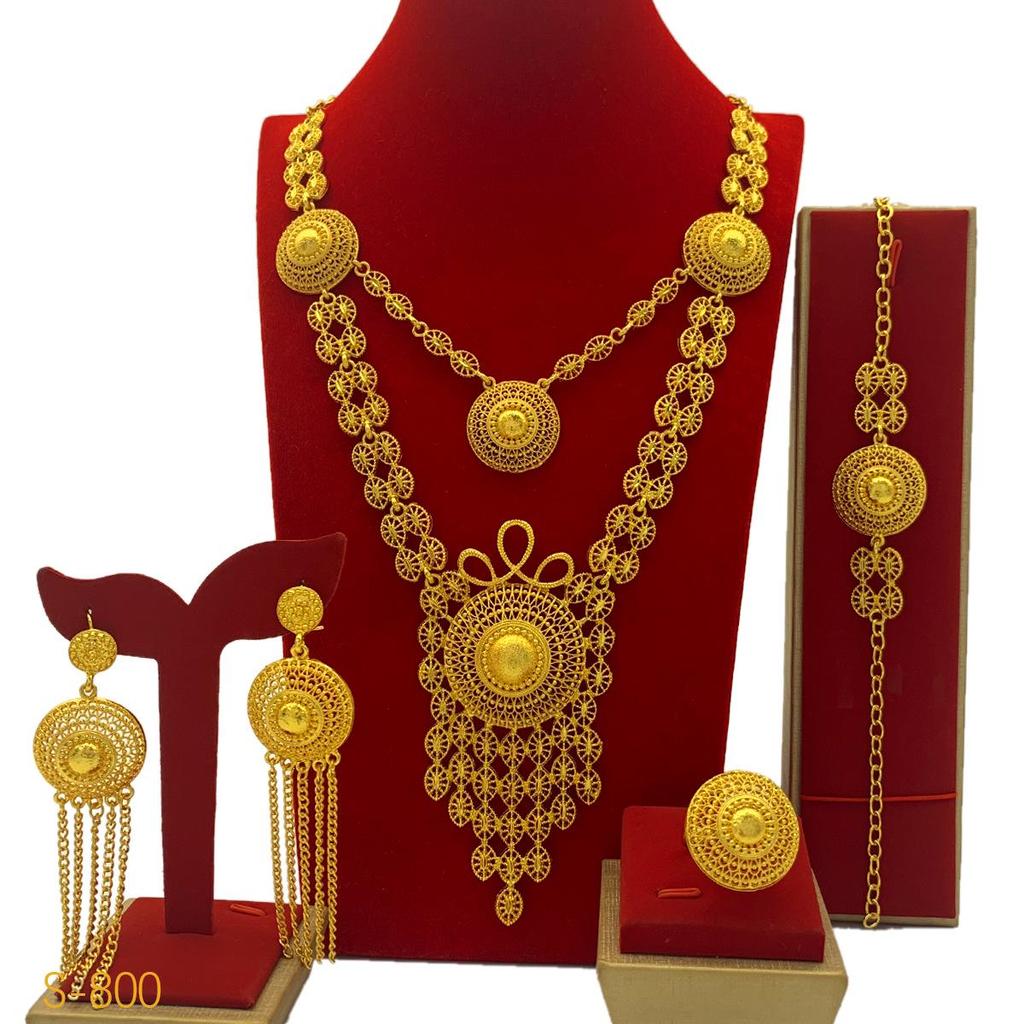 Dubai Wedding Jewelry Set: Ethnic Brass Gold-Plated Necklace, Earrings, Ring, and Bracelet.