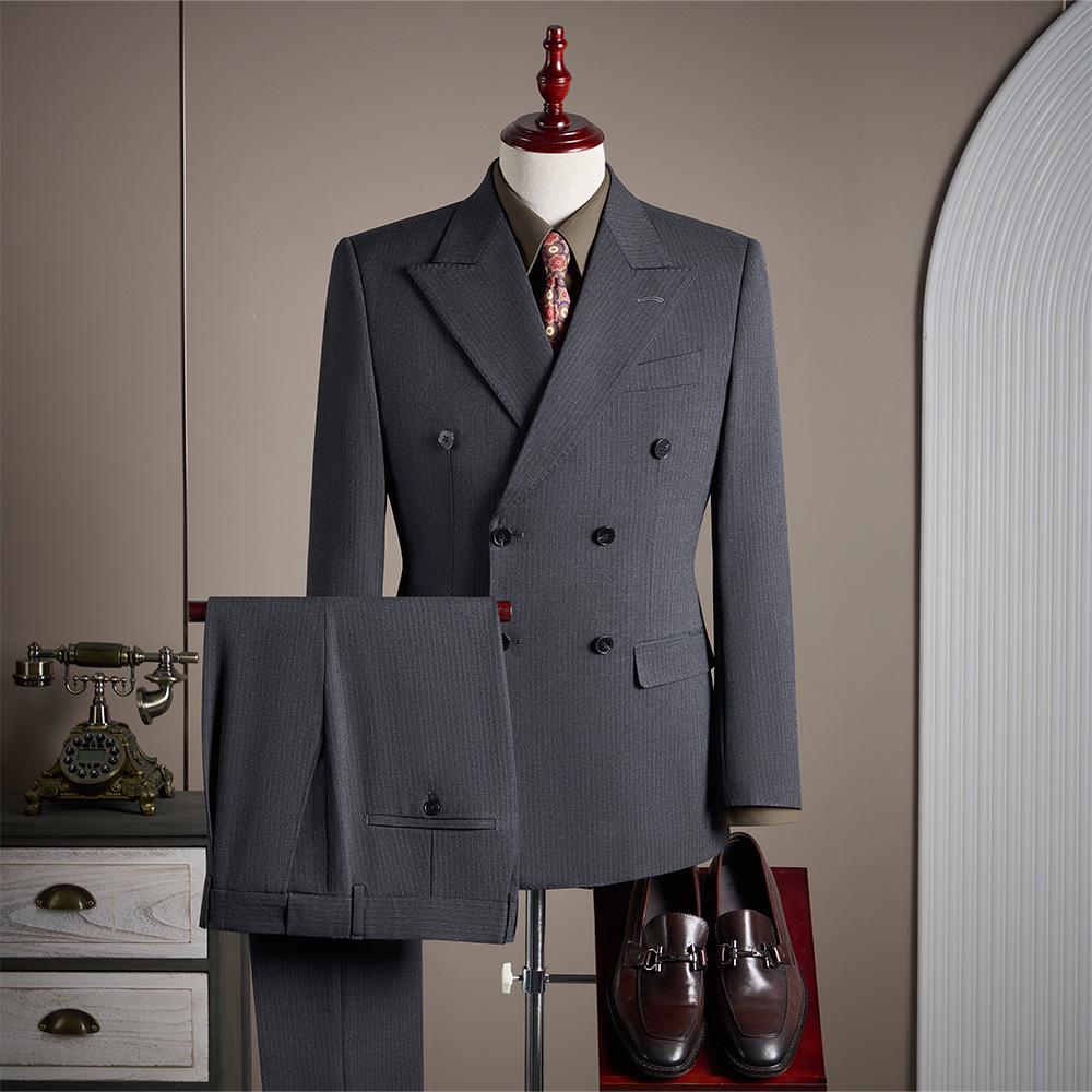 Costume Rayé Premium Double-Boutonnage pour Homme - Revers Pointu, Anti-froissage, Lavable en Machine, Idéal pour le Travail et les Occasions Formelles.