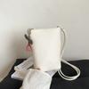 Popular small bag women's summer new simple and versatile messenger bag bucket mobile phone bag