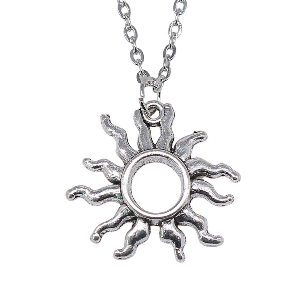Hollow Charm Star Necklace Minimalist Geometric Pendant Celestial Aesthetic Jewelry 43cm Chain