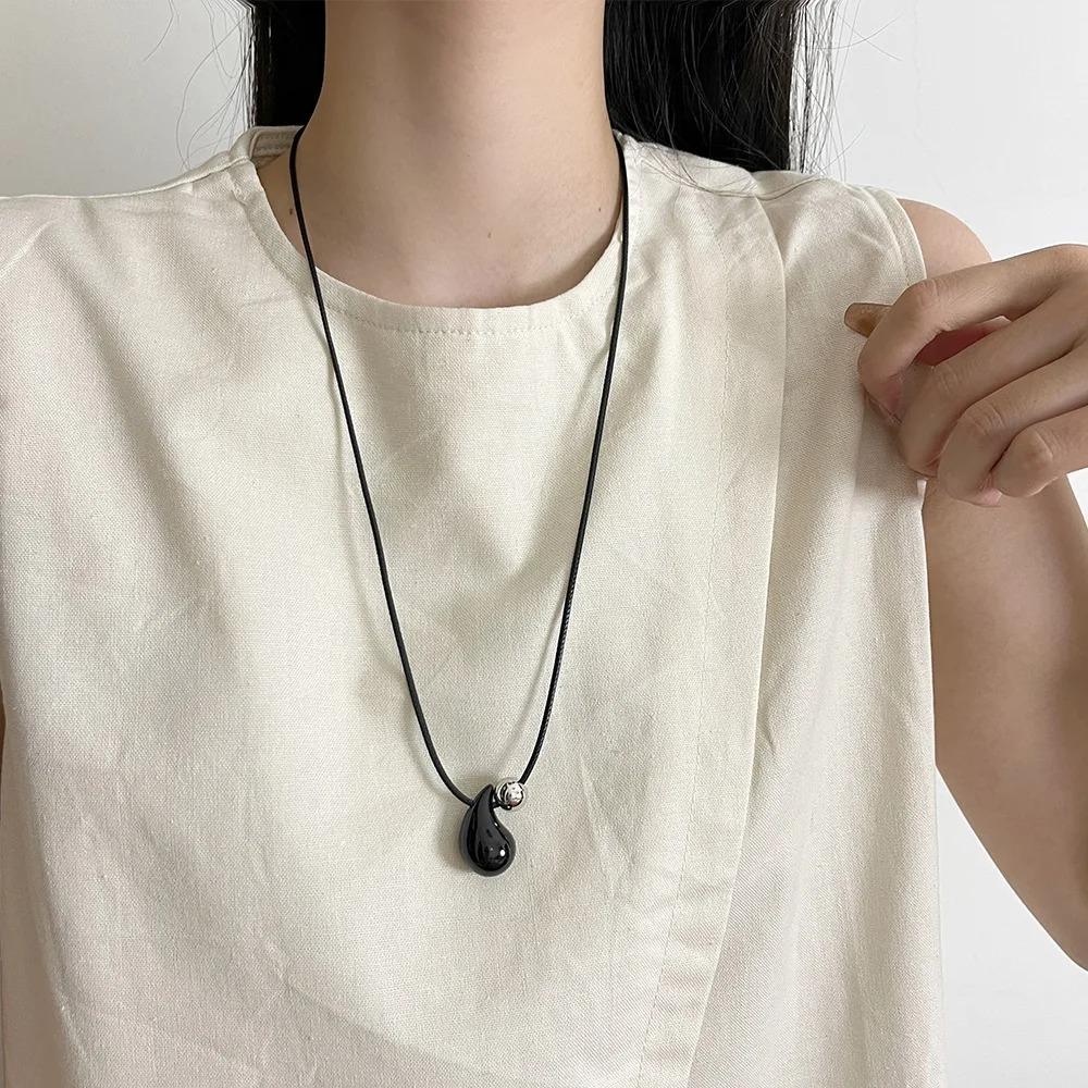 Red Water Drop Women Necklace Drawable Black Rope Pendant Necklaces Sweater Chain  Autumn/Winter