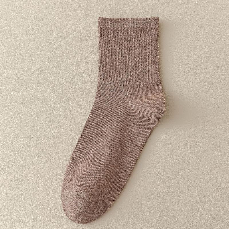 Men's Spring and Autumn Pure Color Sweat Absorbent All Kinds of Sports Boneless Cotton Socks