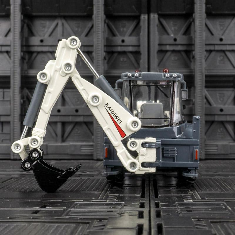 1/50 Simulation Scale Alloy Engineering Vehicle Model Two-way Forklift Excavator Simulation Rich In Details, Finely Crafted