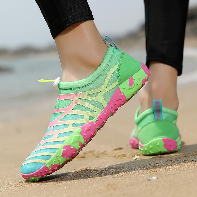 Quick Drying Beach Water Shoes Unisex Swimming Aqua Slippers Barefoot Surfing Upstream Sneakers Light Seaside Shoes