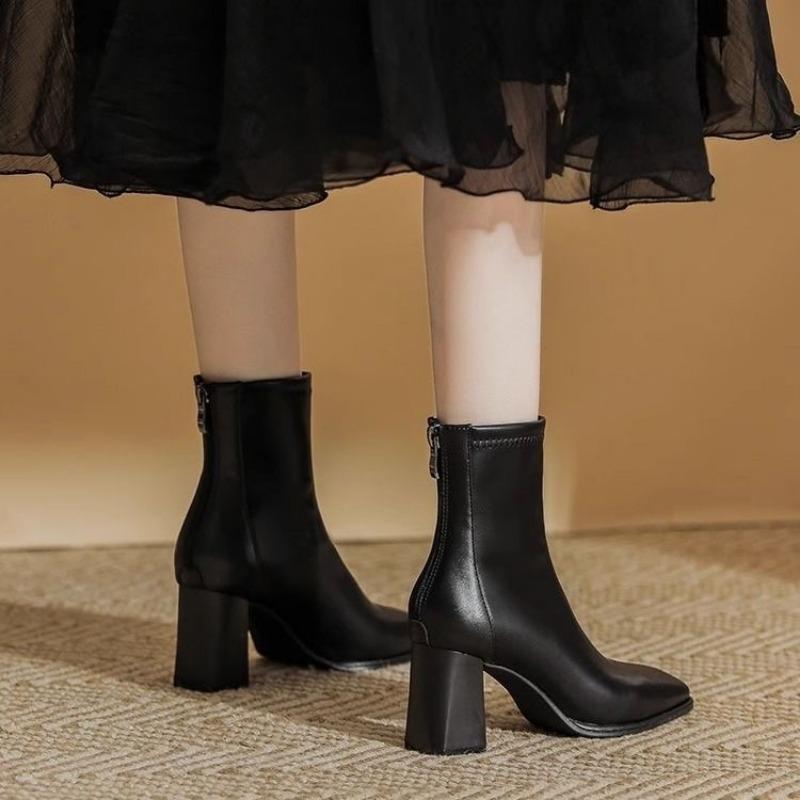 Fashion 2024 Women's Winter New Fashion Round Head Solid Color Leather Surface Simple Rear Zipper Comfortable Warm Bare Boots for Women