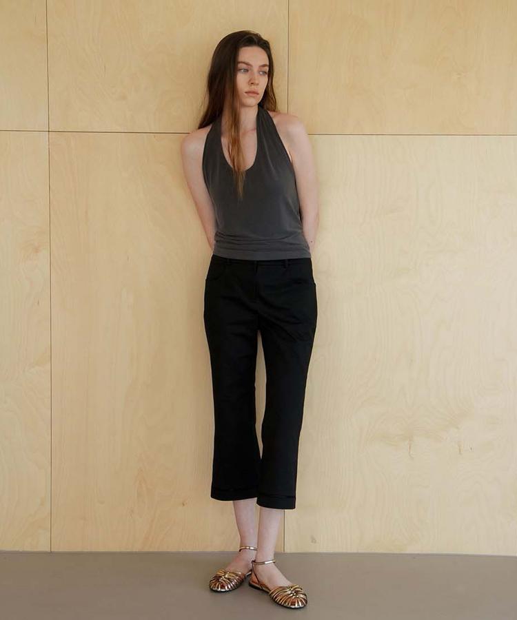 Seuleoum Flare Capri Pants