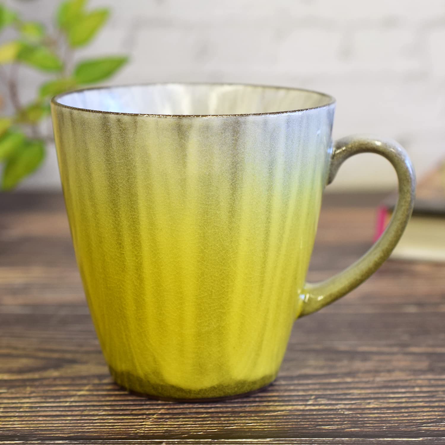 

Waza no Kura: Stylish Kutani Ware Mug with Glazed Ceramics, High-Quality Brand, Made in Japan