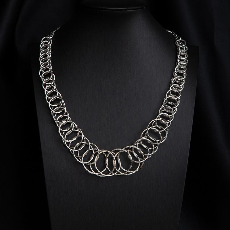 Necklace Geometric Round Splicing Personalized Necklace Exaggerated Wind Metal Tassel Clavicle Chain