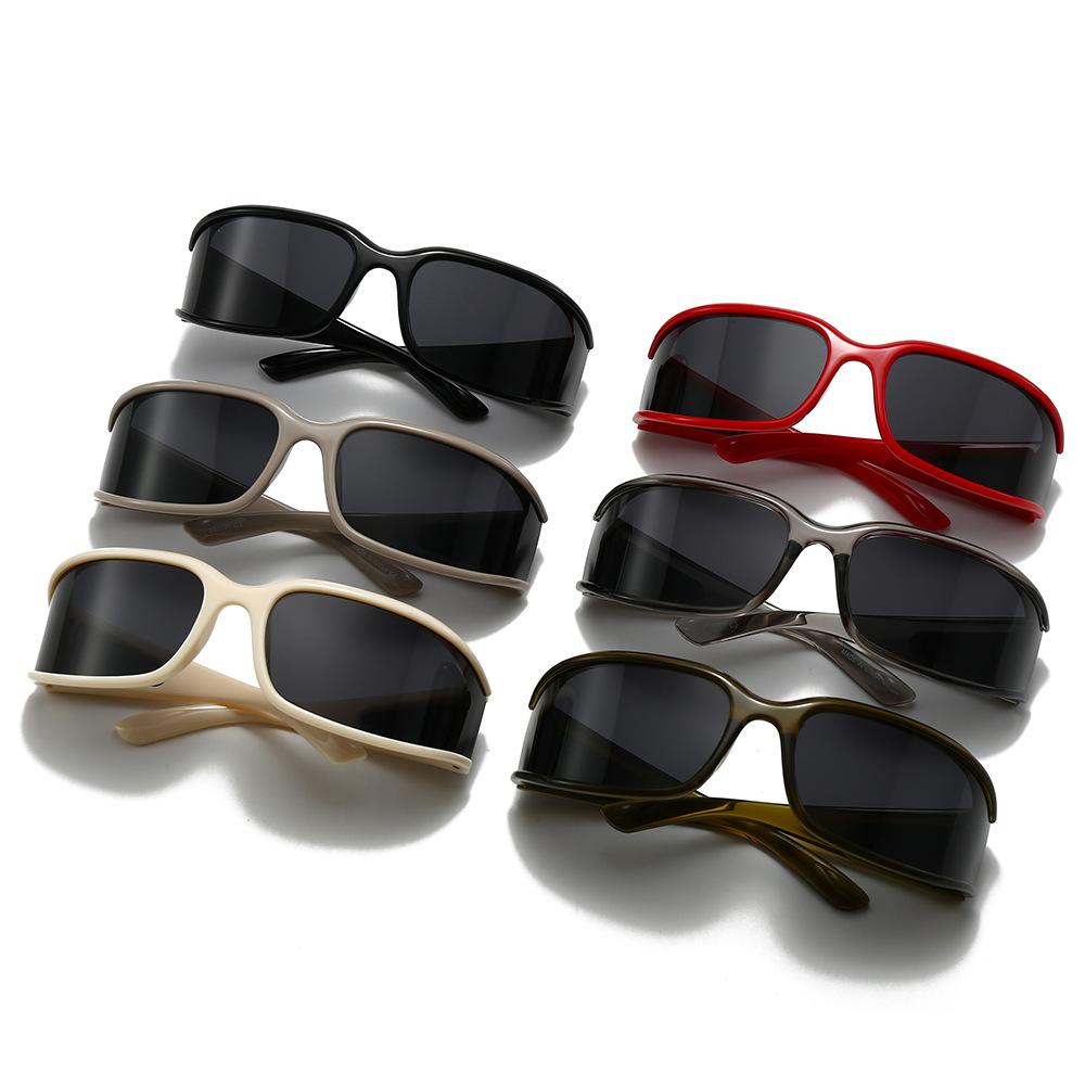 Lunettes de soleil sportives NovelTeez UV400 Enveloppantes Lentille incurvée en PC pour le cyclisme Aventures en plein air Unisexe Anti-reflet