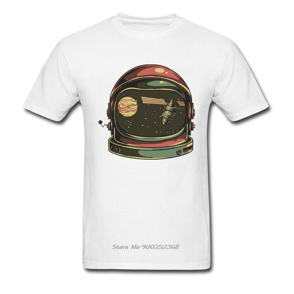 Retro Style Astronaut Helmet Print Men Tshirt Space Cartoon Tops Short Sleeve Faddish Spaceman Tee Shirts Harajuku