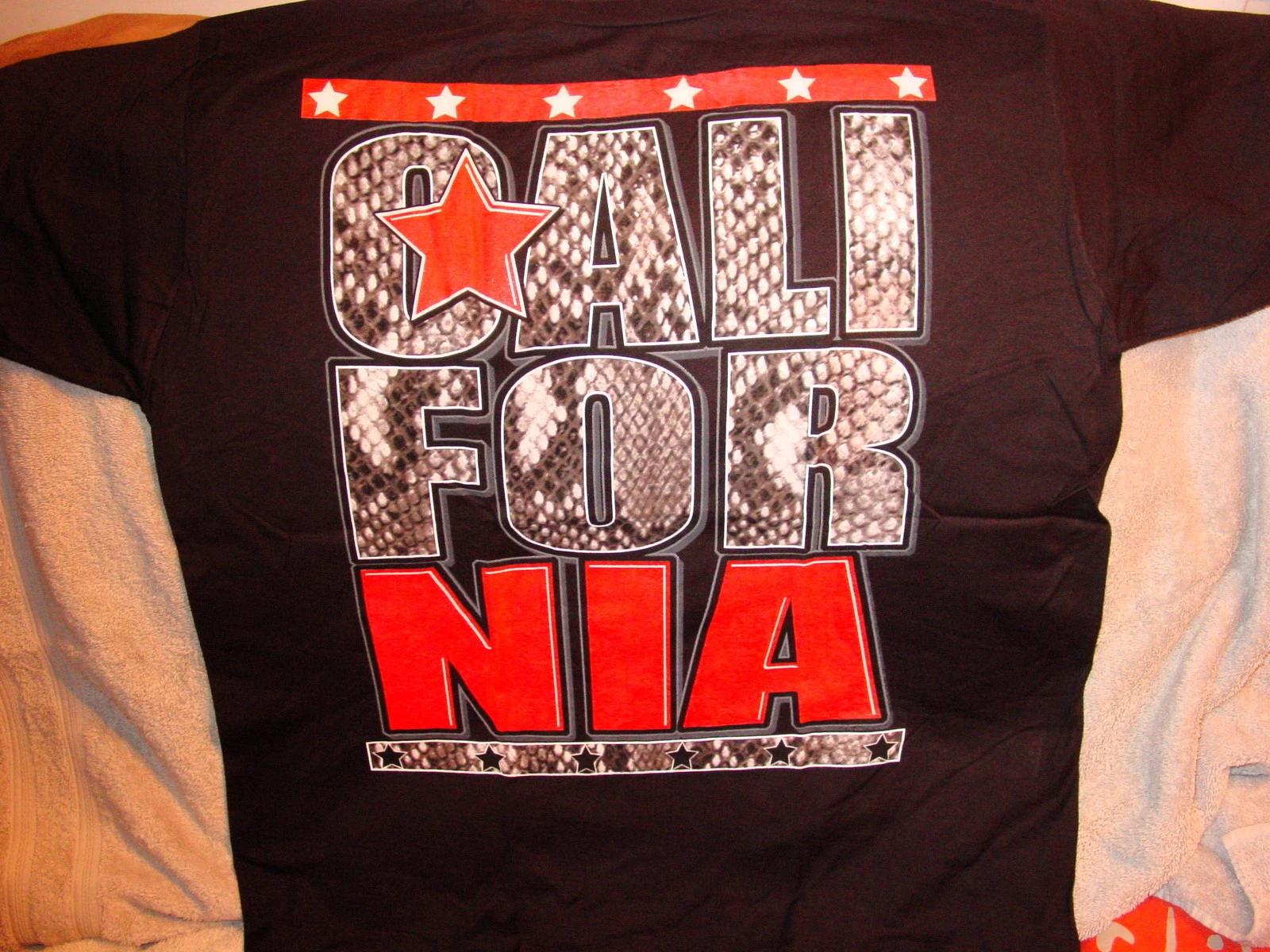 

CALIFORNIA SNAKE SKIN T-shirt M