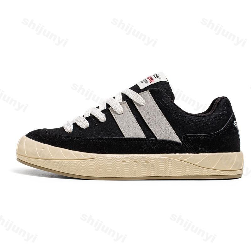 Fashion 2025 Autumn New Low Top Thick Soled Casual Shoes for Men Fashion Trend Versatile Comfortable Non Slip Lace Up Platform sneakers