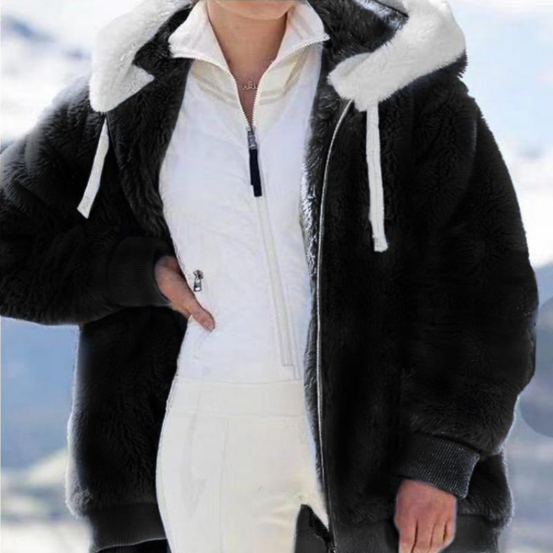 Warm, los en veelkleurig pluche damesjack met capuchon voor herfst en winter