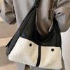 Simple retro color matching bag women's large capacity 2025 autumn new fashion shoulder bag high value tote bag