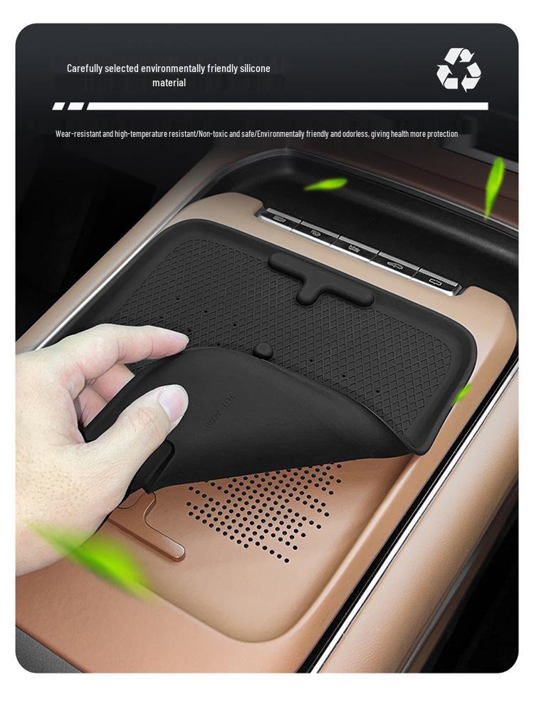 Wireless Charging Silicone Pad & Non-Slip Mat for Lantu FREE Center Console (24-25 Models)