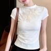 White three-dimensional flower short-sleeved t-shirt women's summer new temperament is thin and unique, beautiful and beautiful top
