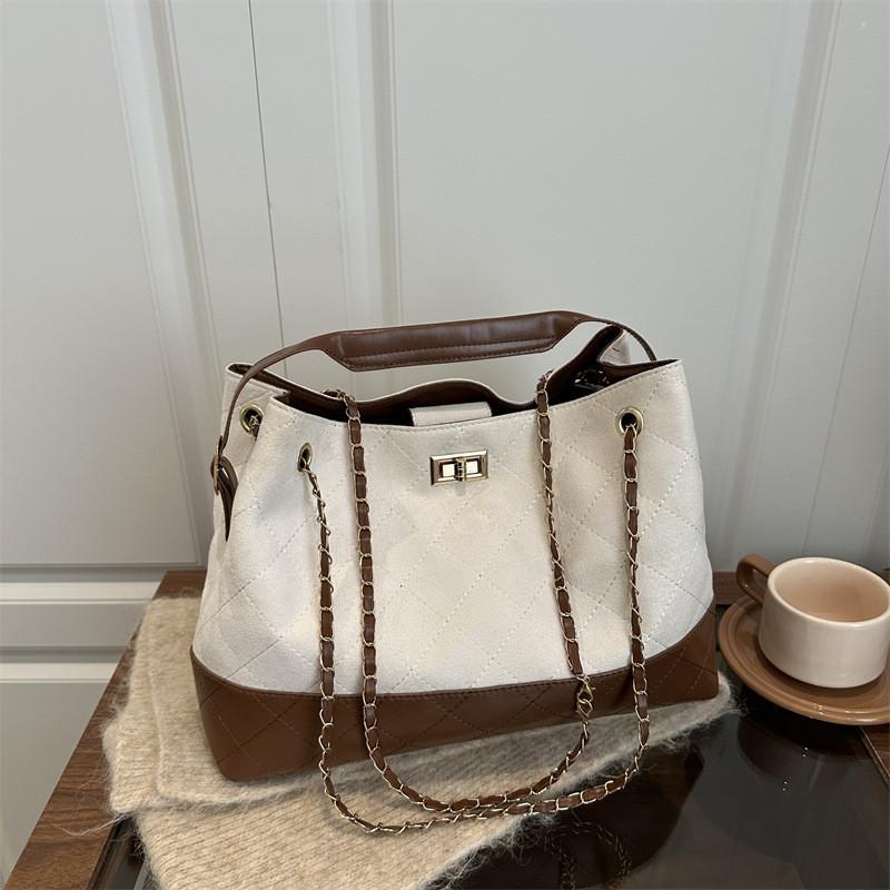 Borsa a spalla da donna oversize con finiture in pelle e tasca interna per telefono per il pendolarismo