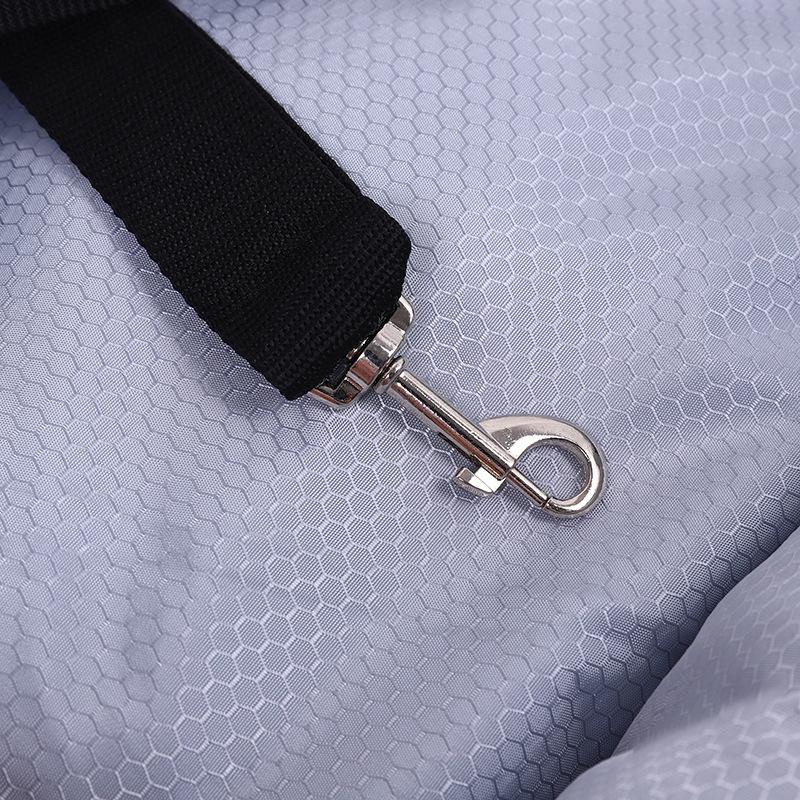 Pet Cats and Dogs Go Out Pet Carriers Kennel Bed Portable Car Kennel Car Mats Anti Slip Travel Winter Warm Transportation