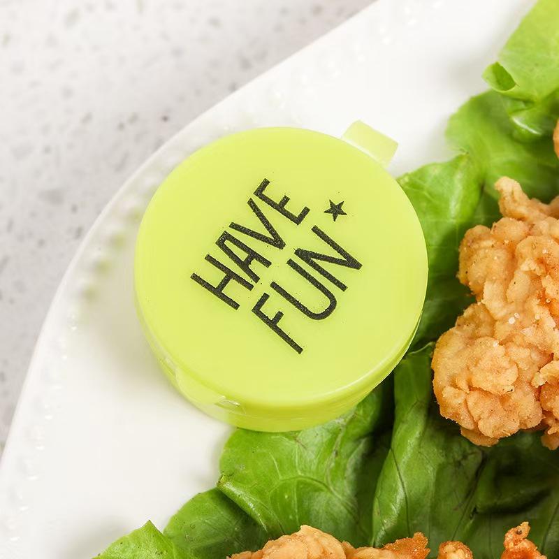 Portable Mini Squeeze Bottle for Tomato Salad Dressing and Honey Dispenser