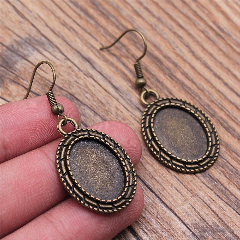 Drop & Dangle Earring Oval Ear Hook Glass Cabochon Base Setting Tray Vintage Jewelry SuppliesEarring Size 18x19mm QE017
