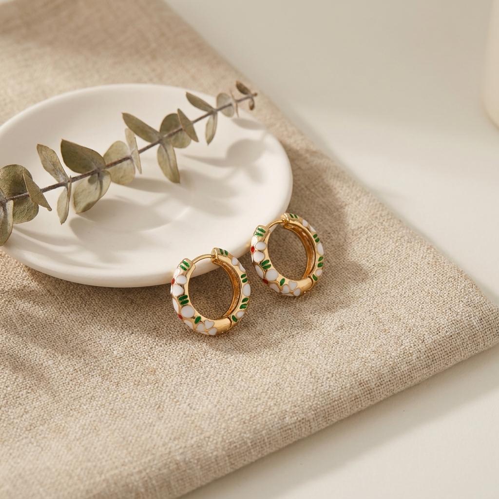 Bohemian White Floral Drop Oil Hoop Earrings for Women Delicate Ear Buckles Casual Daily Wear Elegant Stackable Jewelry Gift