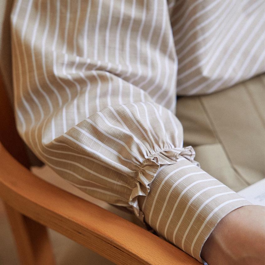 2025 Hepburn Style French Striped Petal Collar Shirt for Women - Unique, Beautiful, Small Top