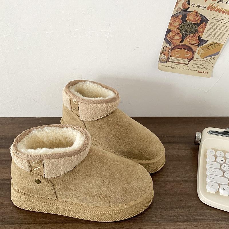 

High-top thick-soled women s heightened non-slip and warm snow boots women s new winter piled thickened short cotton shoes 40 песочный