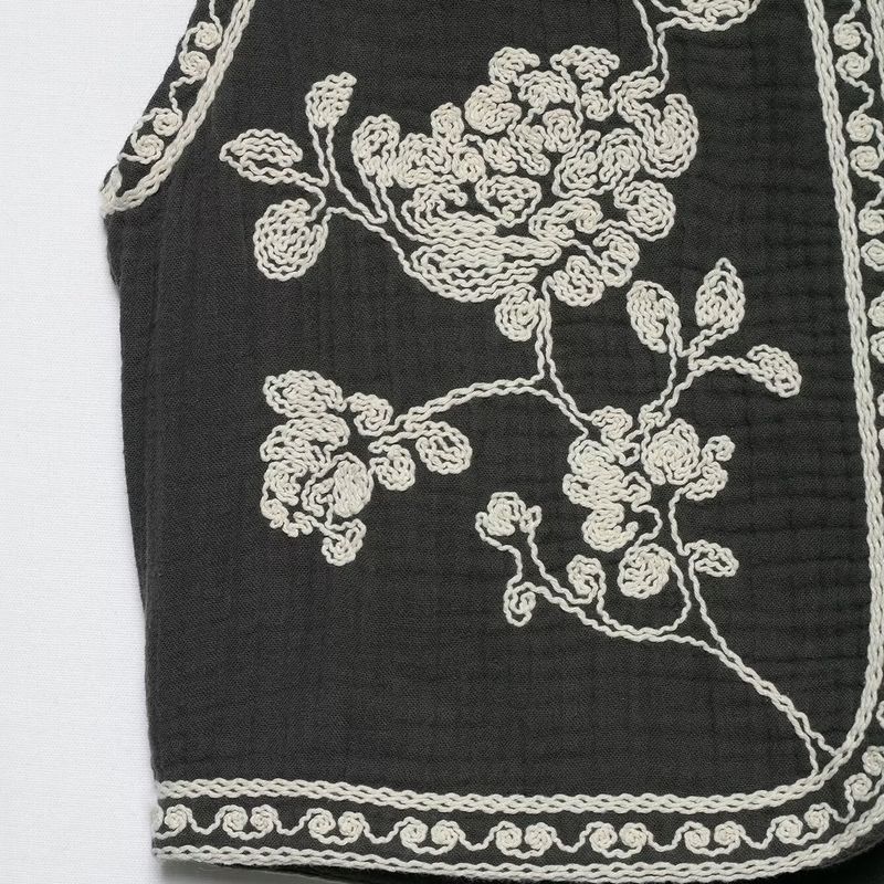 Kaslead New Women Clothes Western Style Fashion Simple and Versatile Embroidery Cardigan Vest 6318042