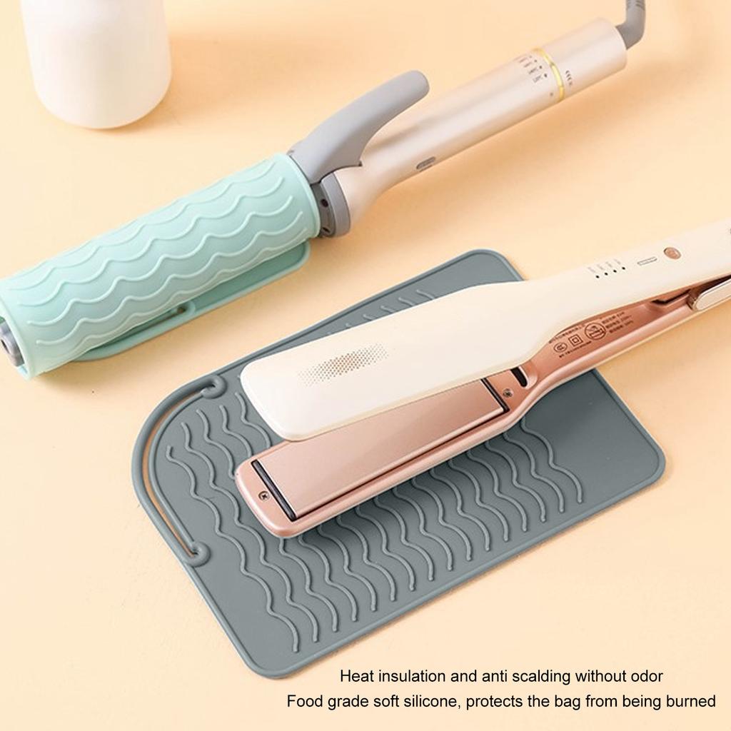 4Pcs Heat Resistant Straightener Pad Silicone Heat Resistant Mat Heat Mat for Curling Iron Straightener Flat Iron