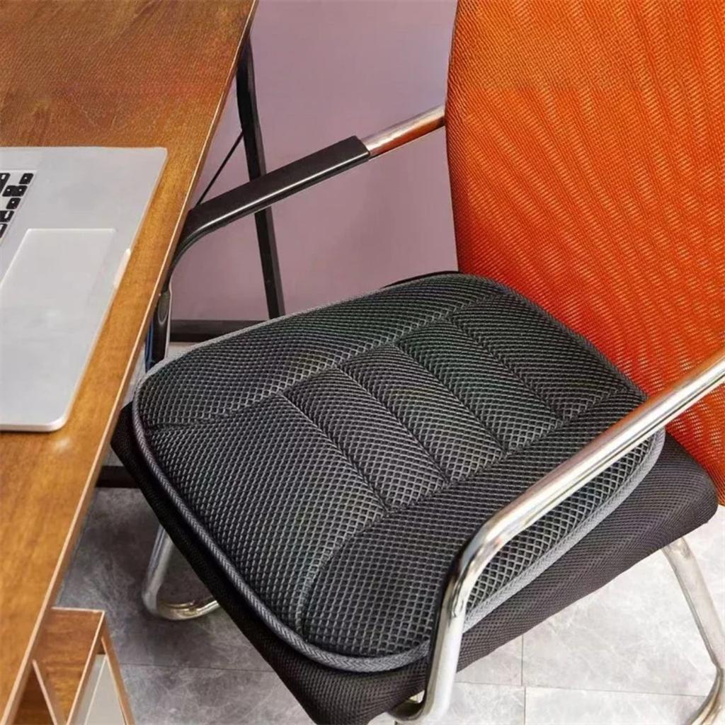 Breathable and Cool Car Seat Cushion 3D Air Mesh Non-Slip Comfortable Polyester Seat Protector Car Universal Breathable Cushion