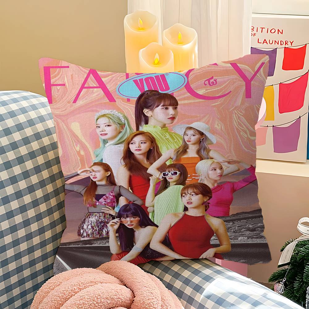 Kpop T-Twice Kudde Gåva Hemmakontor Dekoration Sovrum Soffa Bil Kuddfodral Fodral 45x45