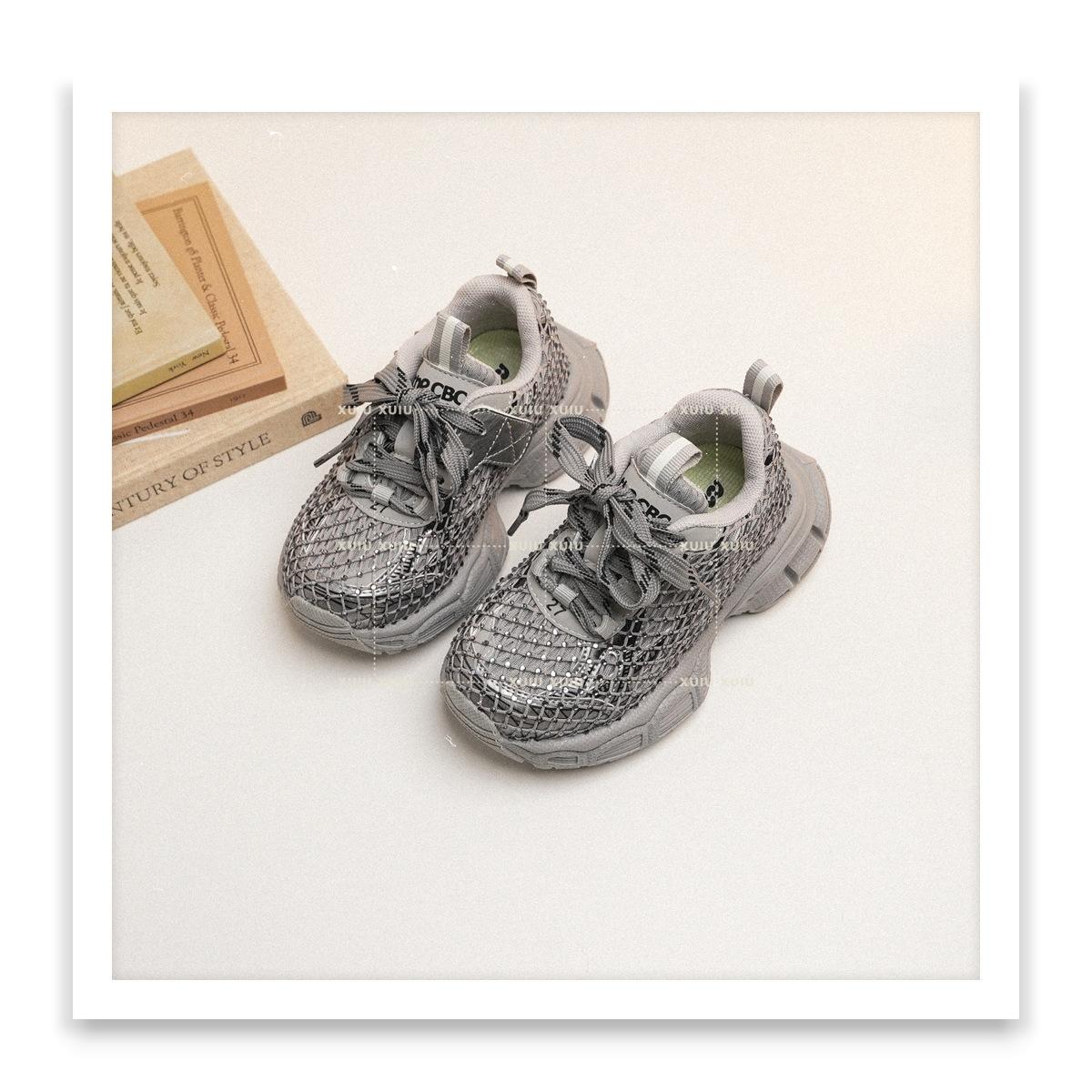 

XSHX Teutonic Lock Armor Retro Children s Daddy Sneakers Spring and Autumn Boys and Girls Velcro [Wenzhou Shoes] 30