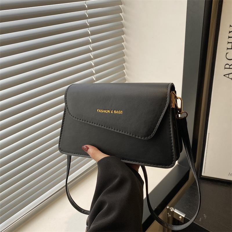 Spring and Summer New Simple Casual Versatile Daily Commute High Value Fresh Shoulder Crossbody Small Square Bag