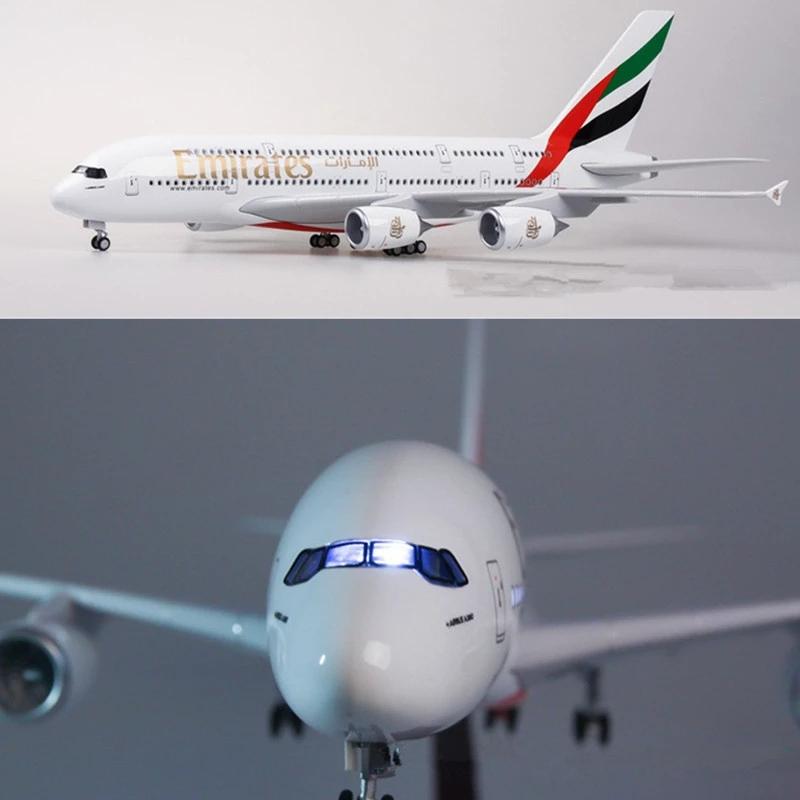 Large Scale Models Plane 47cm Scale A380 Diecast Resin United Arab Emirates Plane Model Airplane Collection Display Room Decor
