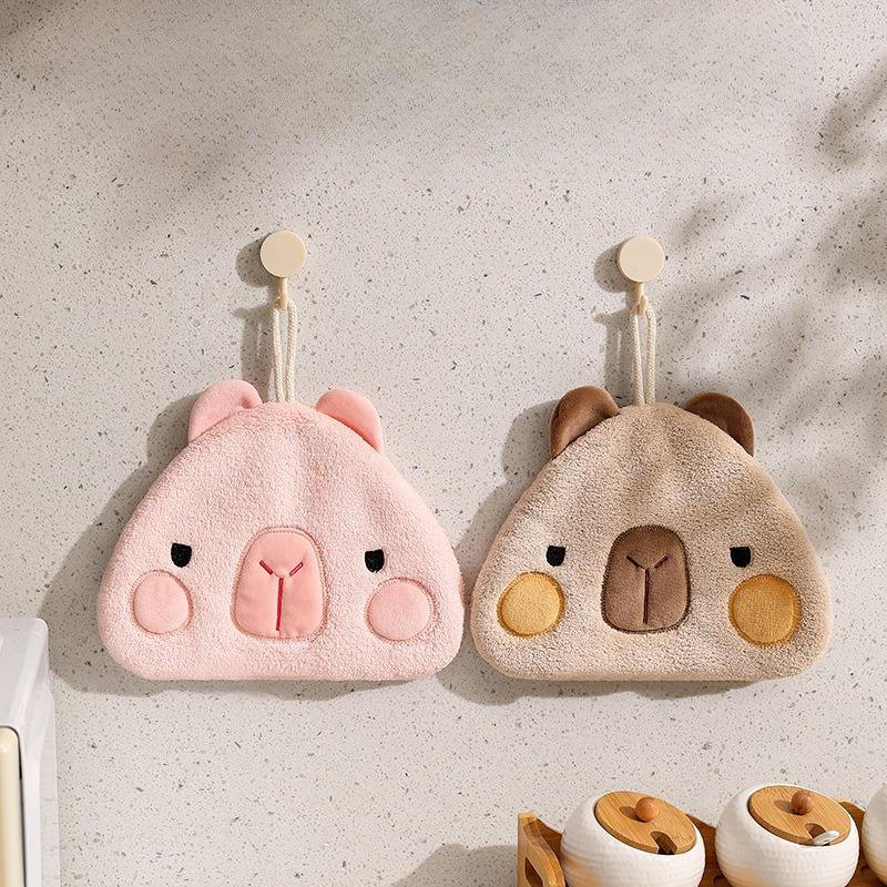Capybara Round Coral Velvet Hand Towel, Kitchen Hanging Dual-purpose Water-absorbing and Quick-drying Square Towel