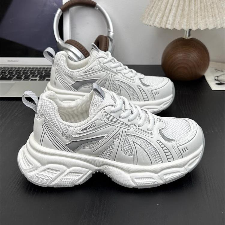 New Small Leather Dad Shoes Women's Autumn 2025 New White Platform Sneakers Breathable Height-increasing Shoes