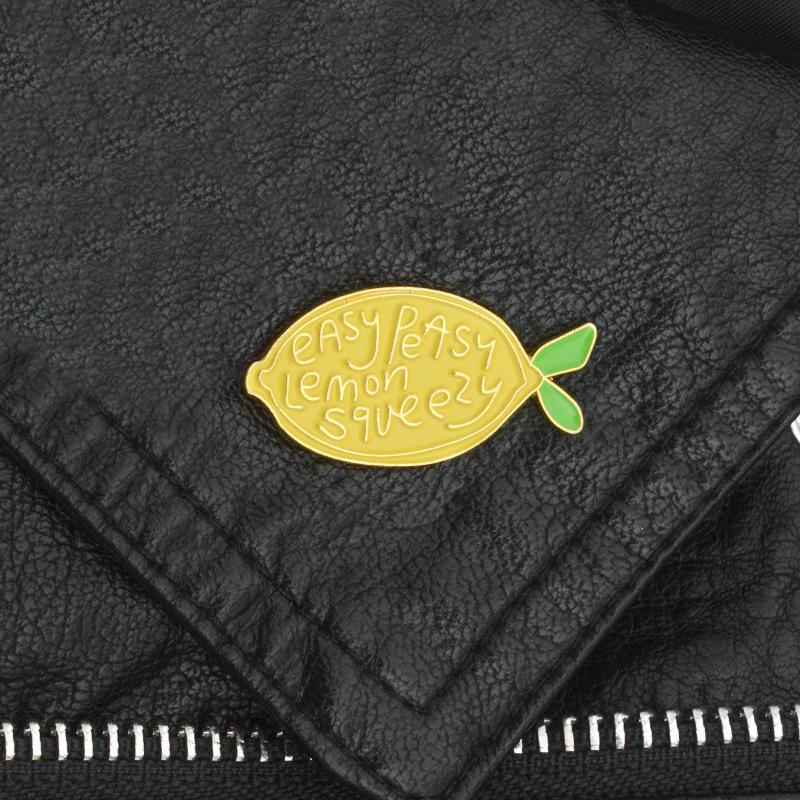 Broche Limone Giallo Gocciolante Frutta Carino Kawaii Design Semplice Spilla Distintivo Accessori Borsa Abbigliamento Spilla