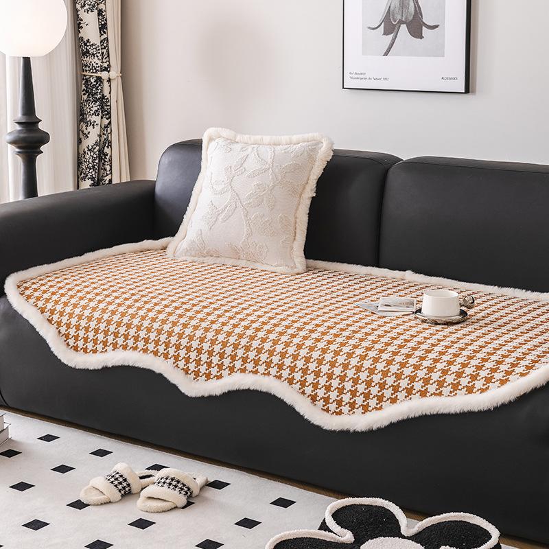 French Style High-Grade Special-Shaped Sofa Cushion Chenille Plush Edge Sofa Towel Cover Cloth Non-Slip Wear-Resistant Cushion Blanket